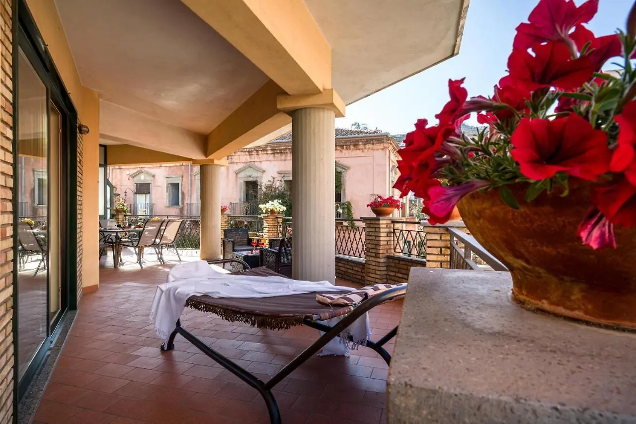 Loft Angolo Sul Mare Letojanni 0*,