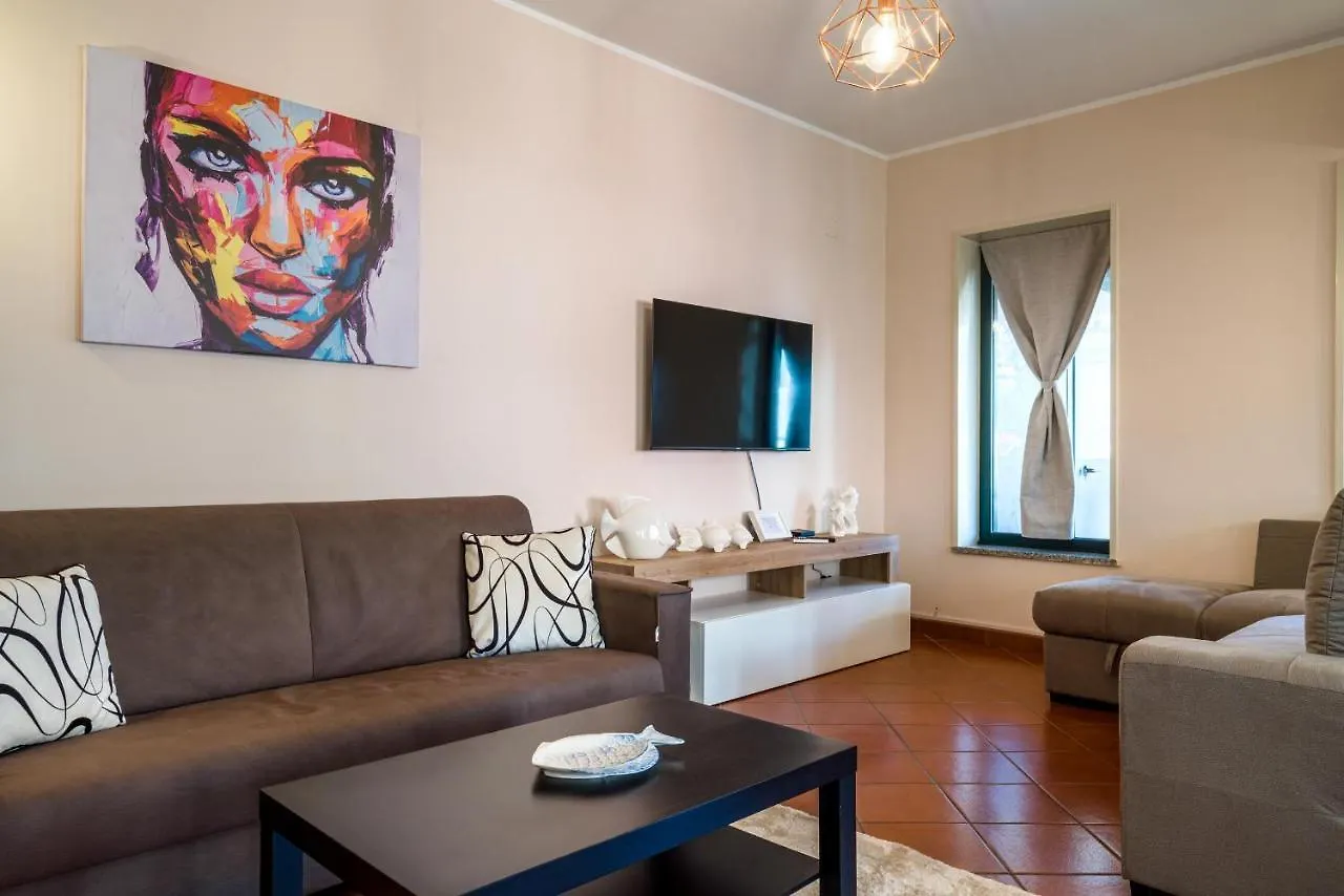 Lägenhet Loft Angolo Sul Mare Letojanni Italien
